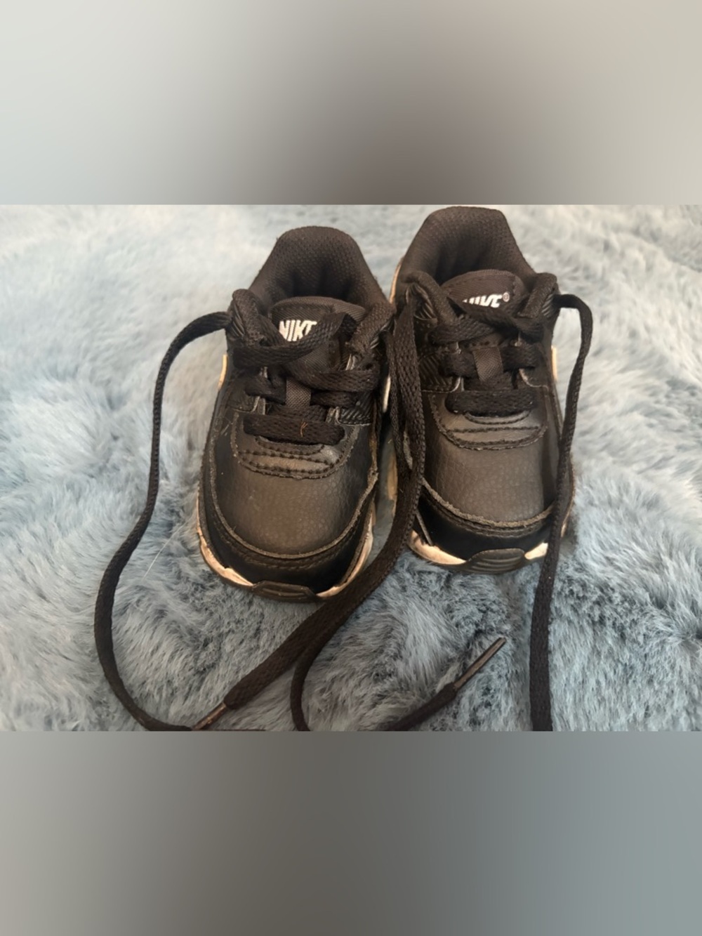 Nike Kids Black and White Low-Top Sneakers